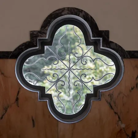 Casa Camelia Nocleg ze śniadaniem 4*