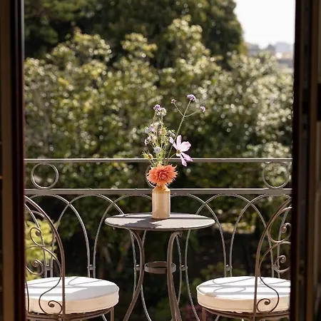 Nocleg ze śniadaniem Casa Camelia 4*