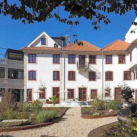 Alojamento de Acomodação e Pequeno-almoço Casa Camelia Porto