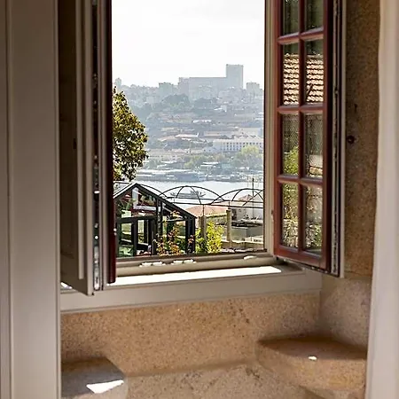 Casa Camelia Alojamento de Acomodação e Pequeno-almoço 4*
