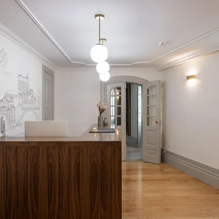 Alojamento de Acomodação e Pequeno-almoço Casa Camelia 4*