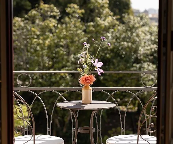 Nocleg ze śniadaniem Casa Camelia 4*